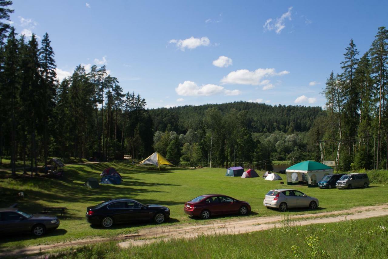 Kempings Ozolkalns Cēsis Exteriör bild